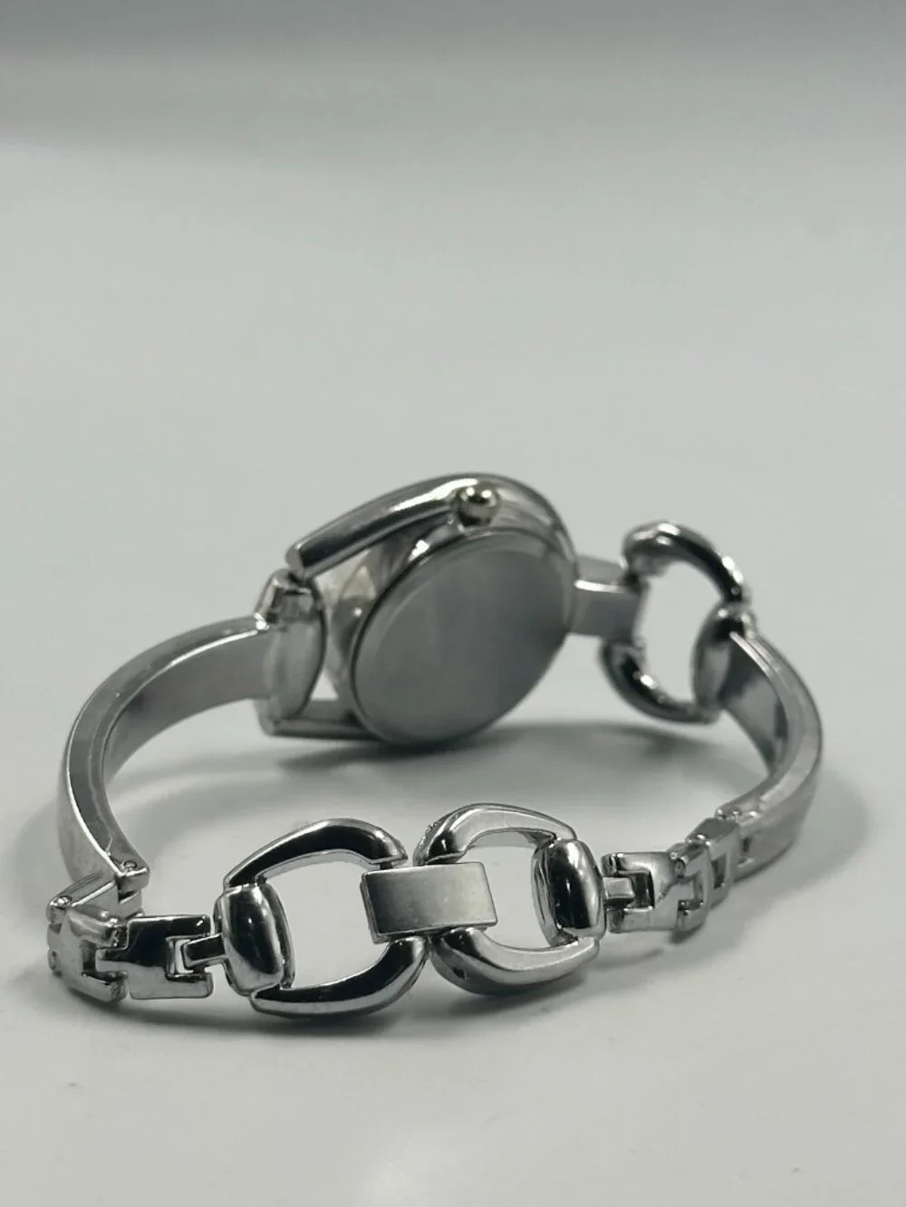 3/$30 YFan Watch Women Silver Tone Horsebit Style Dial New Battery 7.5 